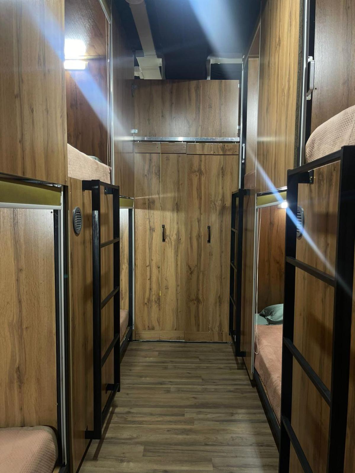 Hostel Kochevnik Capsule Hotel Almaty Exterior photo