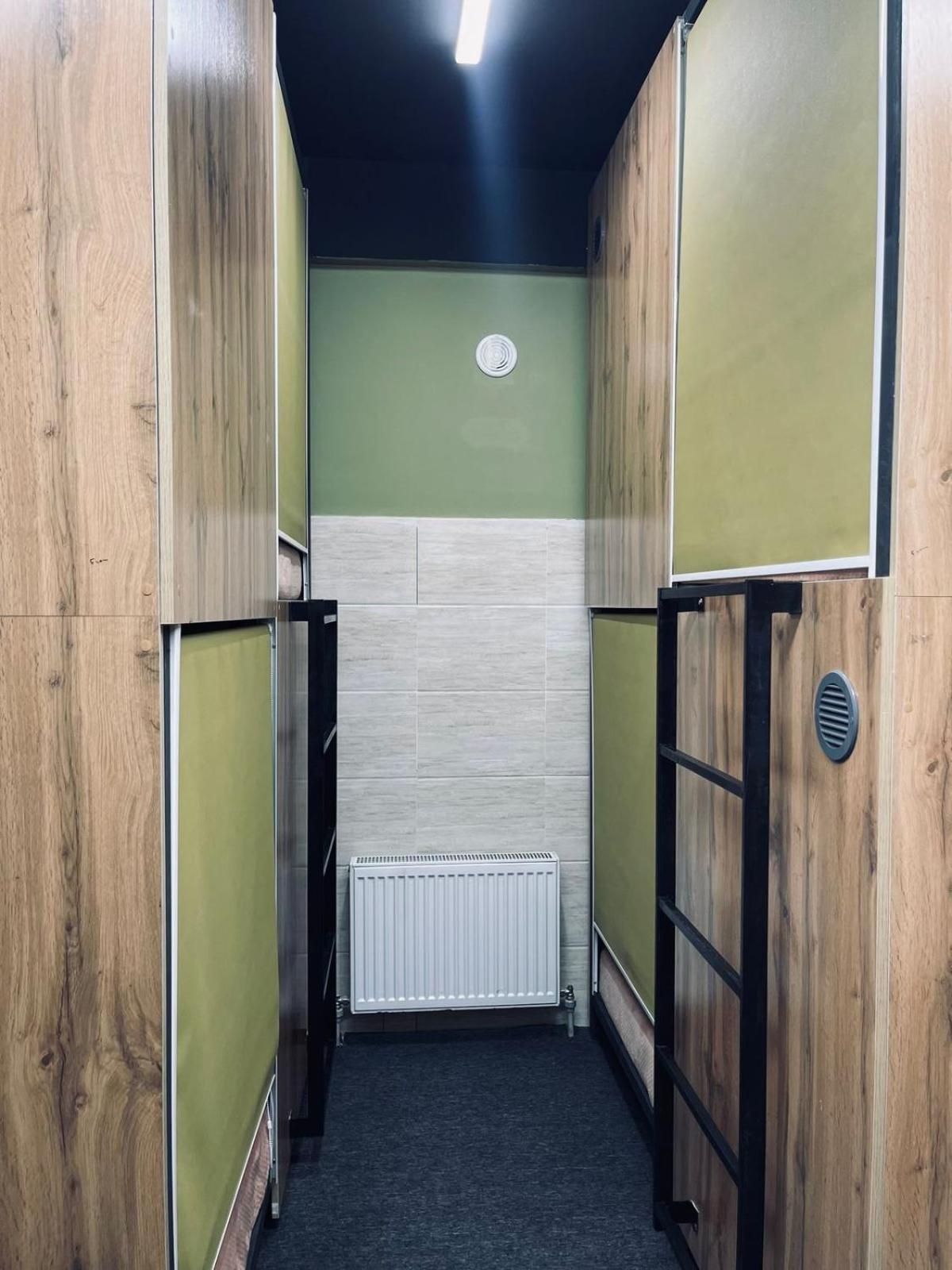 Hostel Kochevnik Capsule Hotel Almaty Exterior photo
